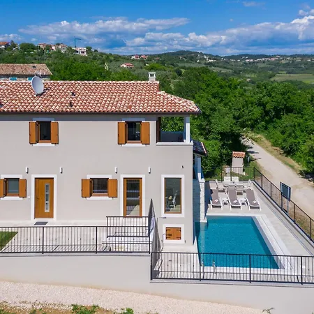 Skraline For 6 People Near Umag With Salt-water Private Pool Krasica