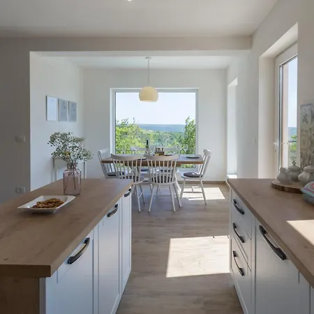 Villa Skraline For 6 People Near Umag With Salt-water Private Pool *