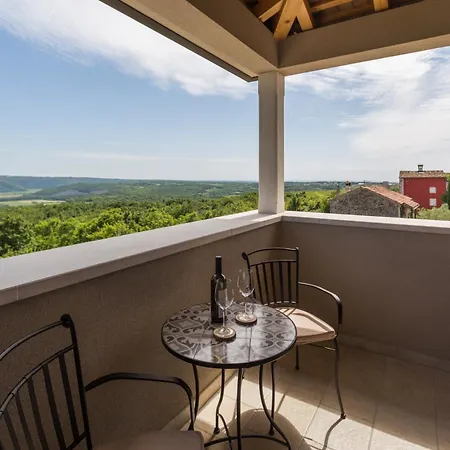 Villa Skraline For 6 People Near Umag With Salt-water Private Pool